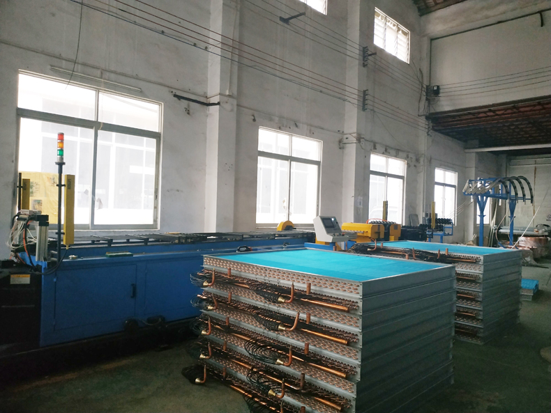 佛山聚陽新能源有限公司擁有專業的蒸發器,銅管工藝管生產加工設備,對外承接蒸發器,銅管工藝管生產,價格優惠,質量有保證